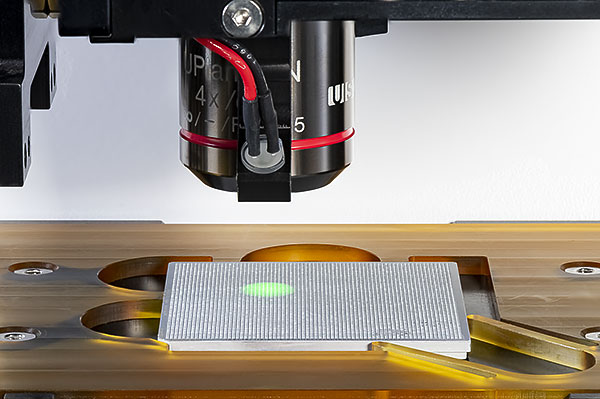 Imaging of a 5,184-nanowell chip on the ICELL8 cx platform